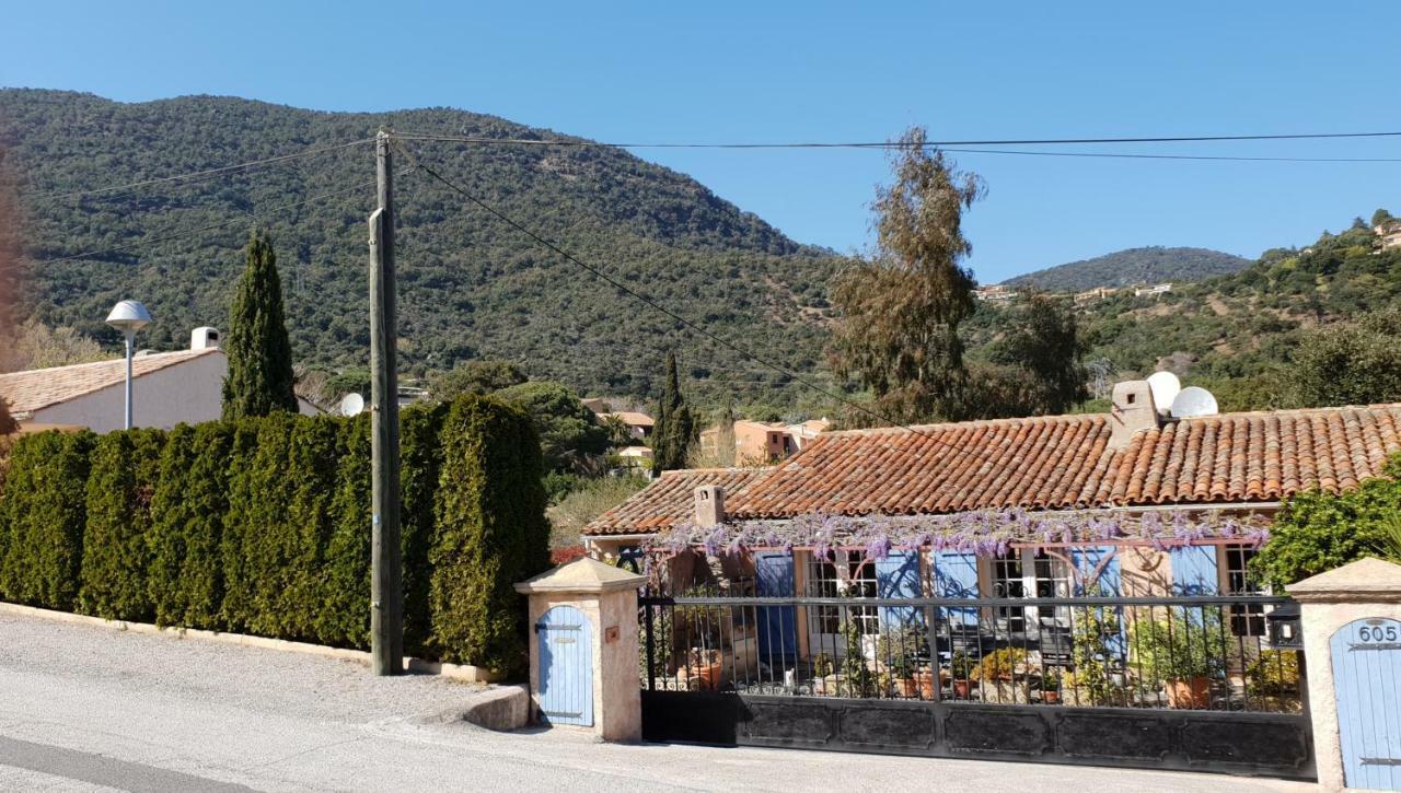 Maison Provencale Cavalaire-sur-Mer Esterno foto